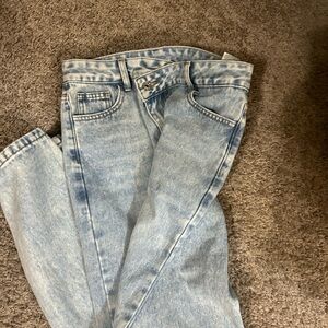 Stylish Light Blue Women's Jeans